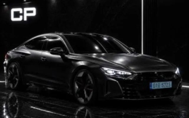 쏘울부스터EV 중고차 RS e-트론 GT GT RS 매물 사진 16 - 2022/04 67,514km