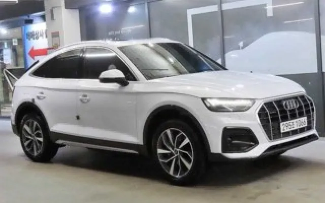 쏘울부스터EV 중고차 Q5 (FY) 40 TDI 콰트로 스포트백 매물 사진 6 - 2023/09 18,377km