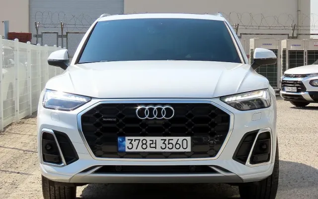 쏘울부스터EV 중고차 Q5 (FY) 45 TFSI 콰트로 프리미엄 매물 사진 11 - 2022/06 28,609km